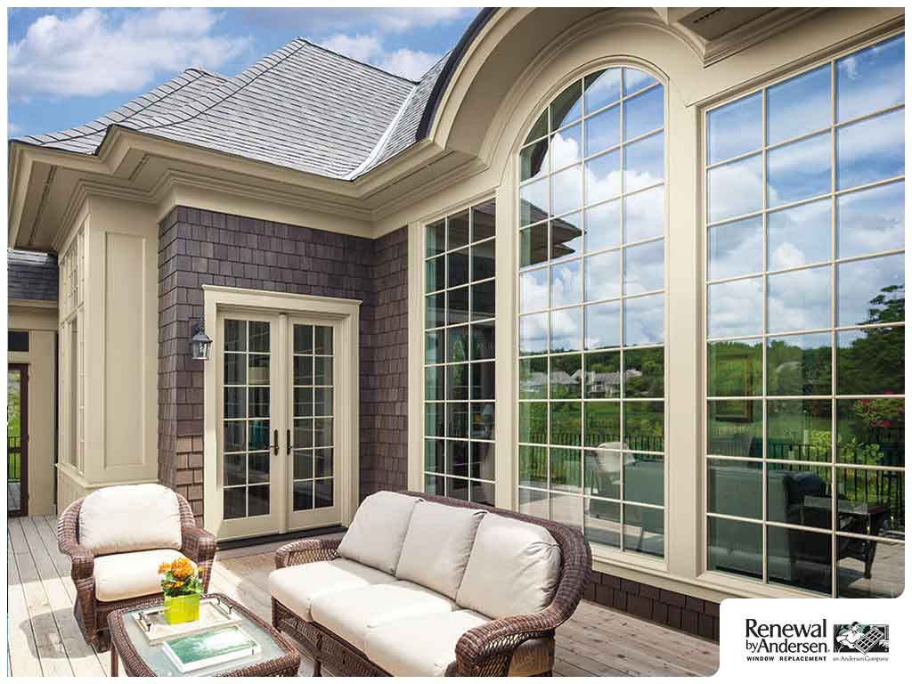Tips for Choosing the Right Exterior Window Trim Color - Renewal by  Andersen of Southwest Missouri